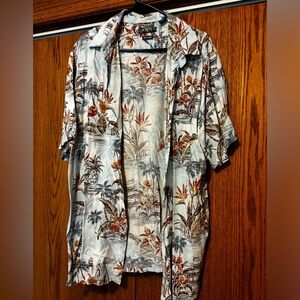 Men’s 2XLT Hawaiian shirt. Campia high quality, gorgeous look with bright colors